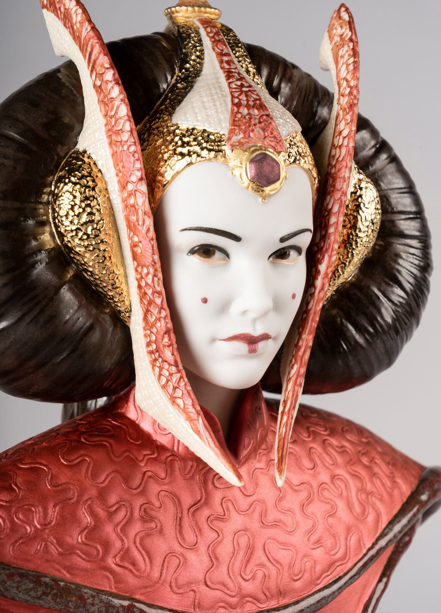 Królowa Amidala w Sali tronowej