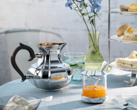 Srebrny dzbanek ze złoceniem