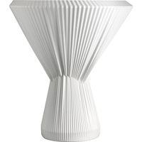 Stolik porcelanowy